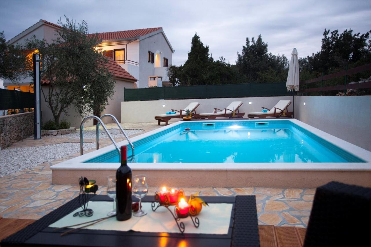 Apartment Bo&Dy With Private Pool Rogoznica  Esterno foto